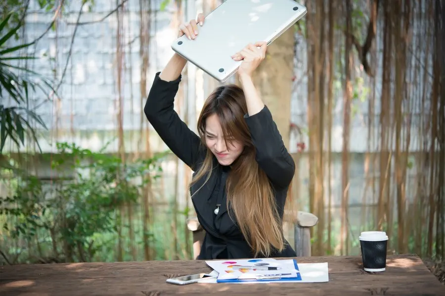 How to Stay Consistent and Achieve Your Goals Faster