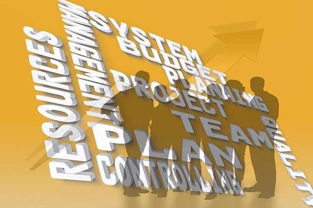 How to Transit Smoothly through Changes in Project Management