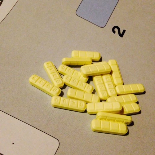 Buy Xanax 2mg Yellow Bar R039 online – Alprazolam – Buy Xanax online without prescription