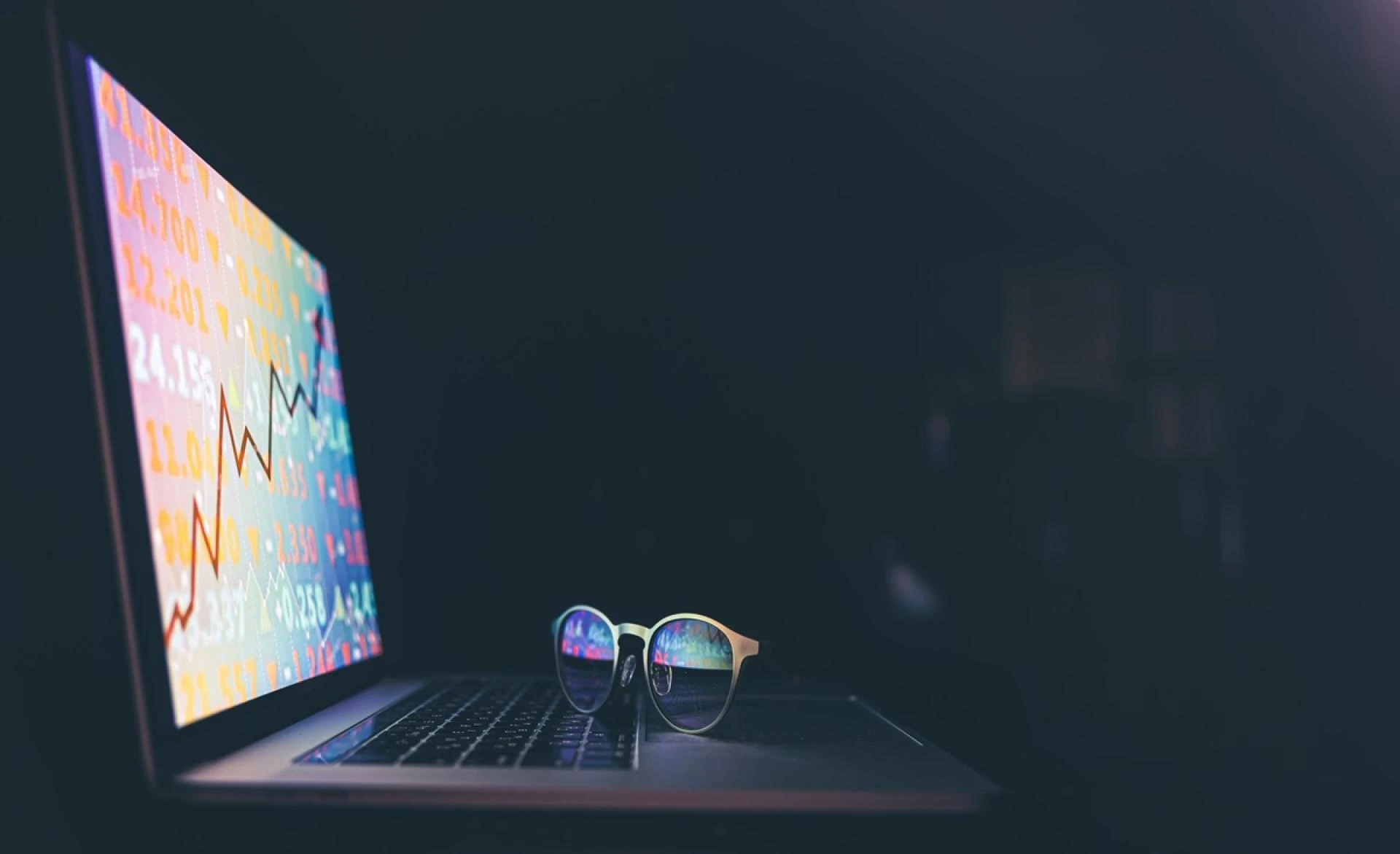 Decoding Digital Finance: The LunoFX Experience Unleashed