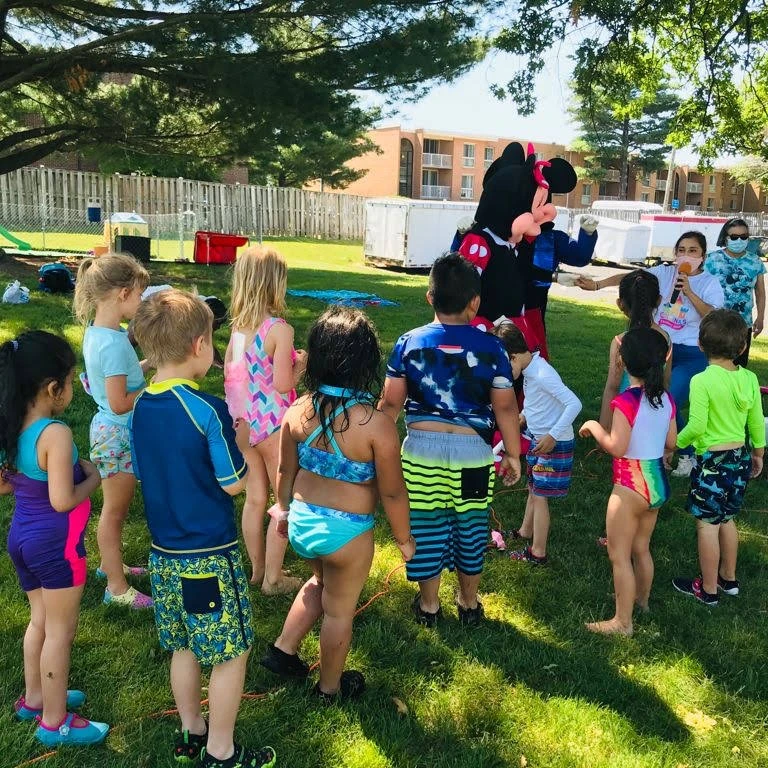 Nurturing Young Minds: The Benefits of a Bilingual Preschool Education at Lucas Rainbow