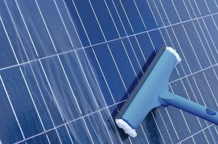 Employ the Best Solar Panel Cleaners in Newport Beach &amp; Get Better Results