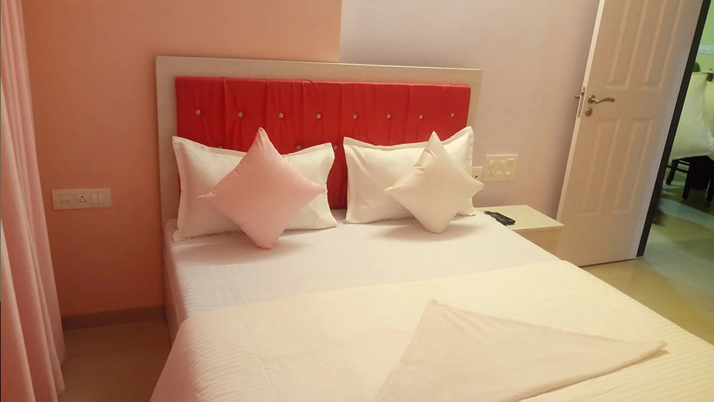 Apartment Hotel In Goregaon Mumbai