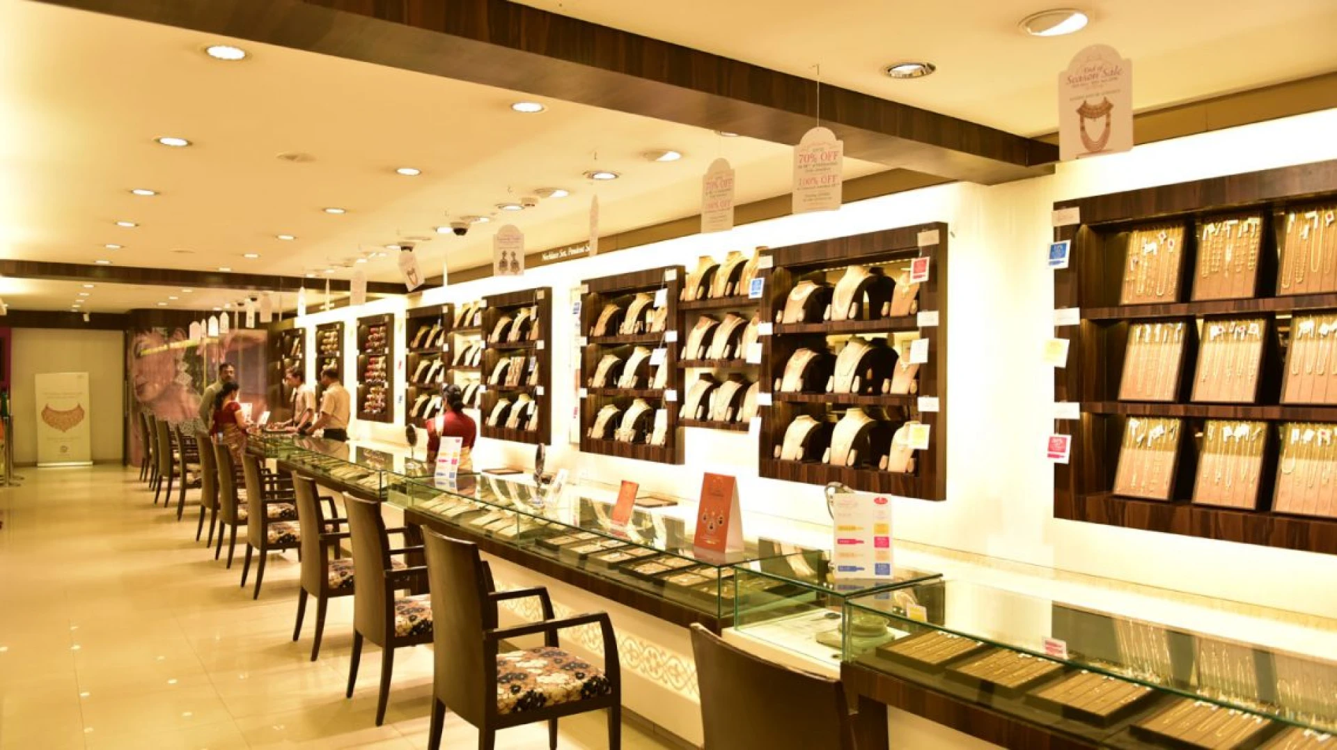 5 Tips To Improve Your Jewellery Store Today and Boost Your Sales