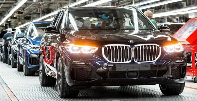 Customer-Centric Approach: How Auto Body Shops Prioritize Satisfaction