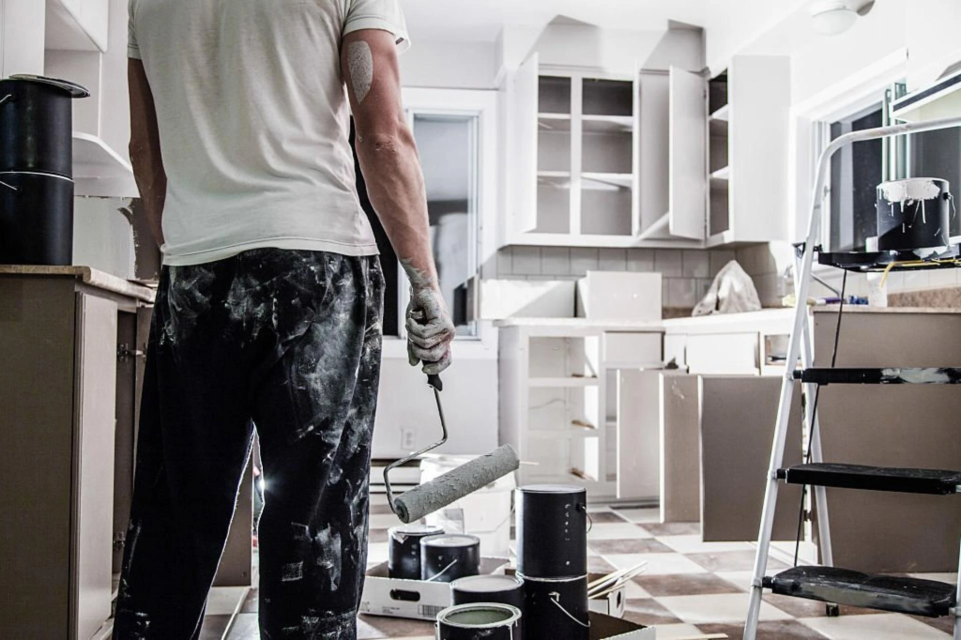 The Ultimate Guide To Choosing The Best Cabinet Painting Services