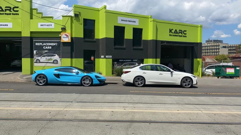 Choosing the Right Smash Repair Shop: Factors to Consider