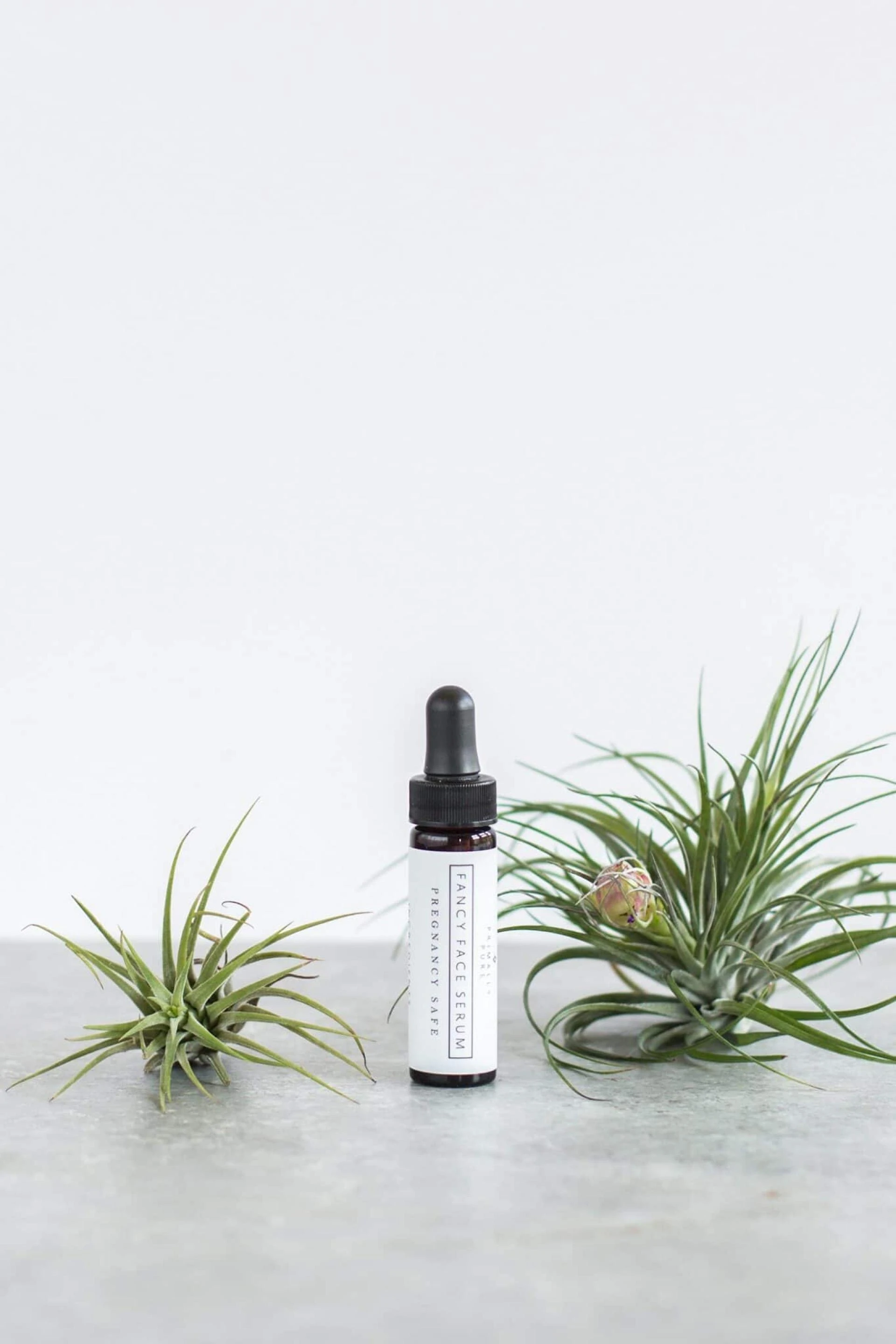 3 Natural Skincare Essentials to Help You Get Your Holiday Glow