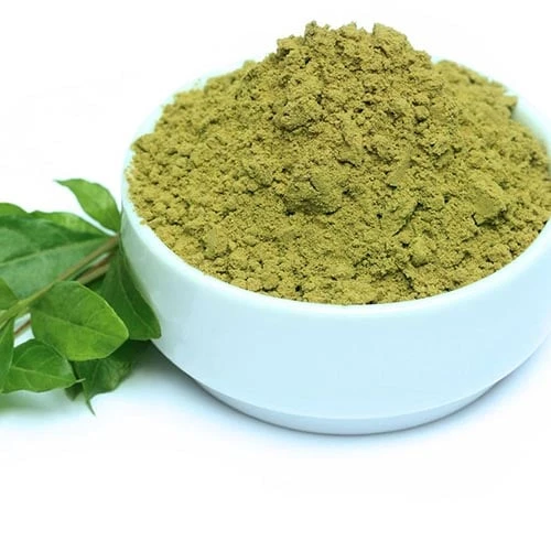 Top 7 Benefits of Using Henna for Hair