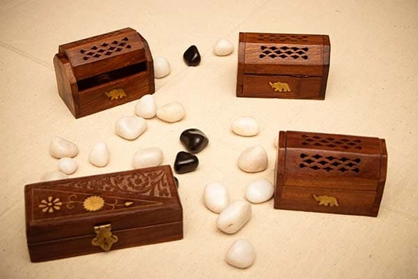 Top 6 Handicrafts of India That You Must Buy - Nera Exim
