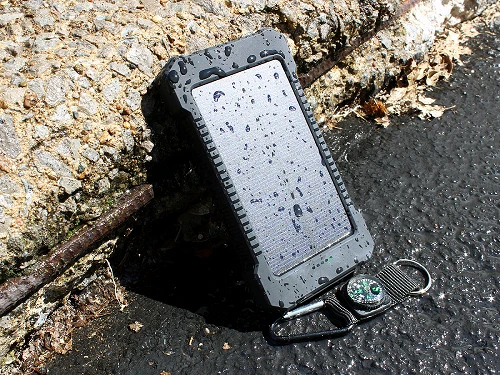 Stay Safe and Comfy During a Big Spring Storm with these 6 Prep Tips