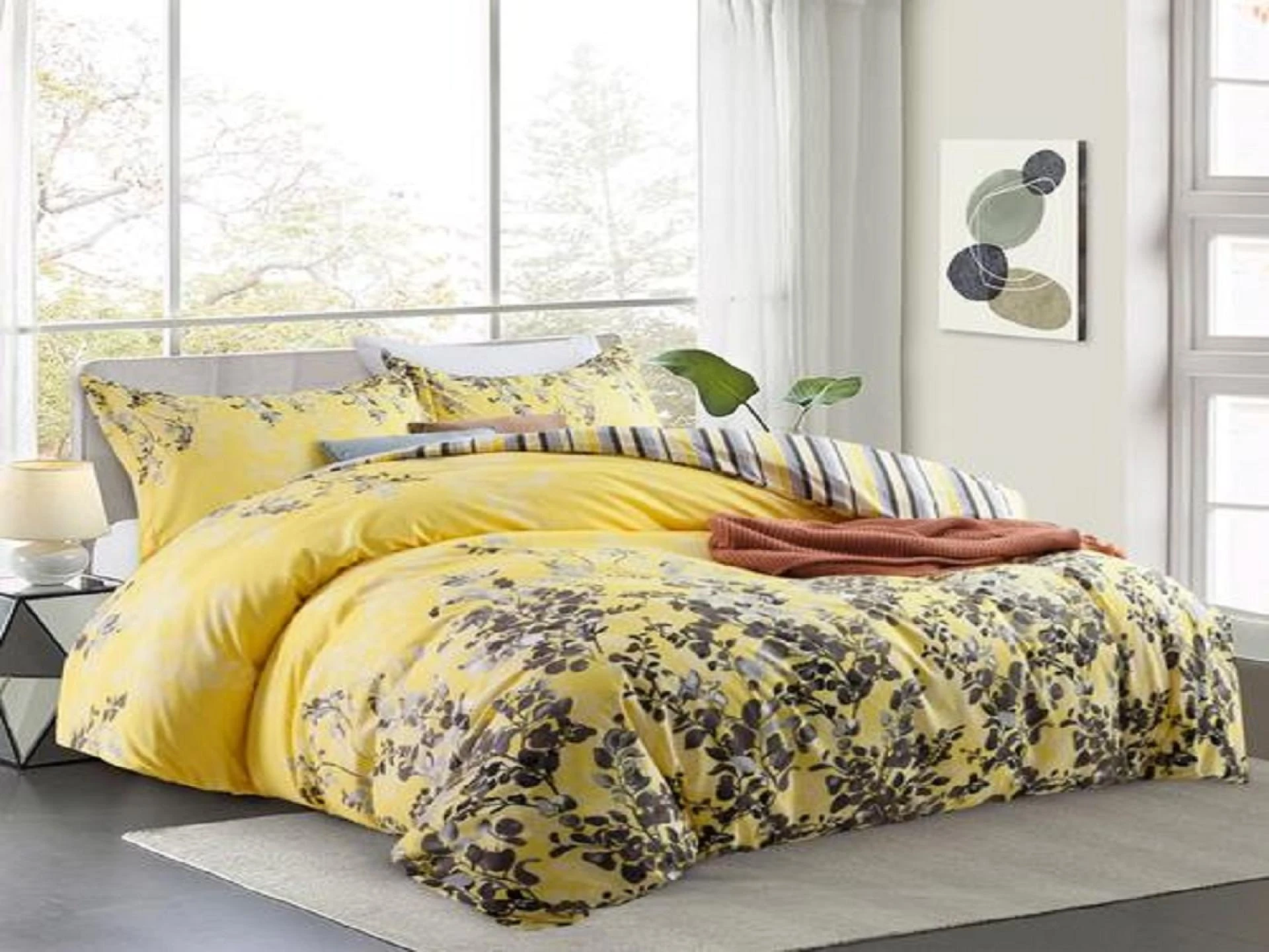 Get All Your FAQs About  Duvet Cover Sets