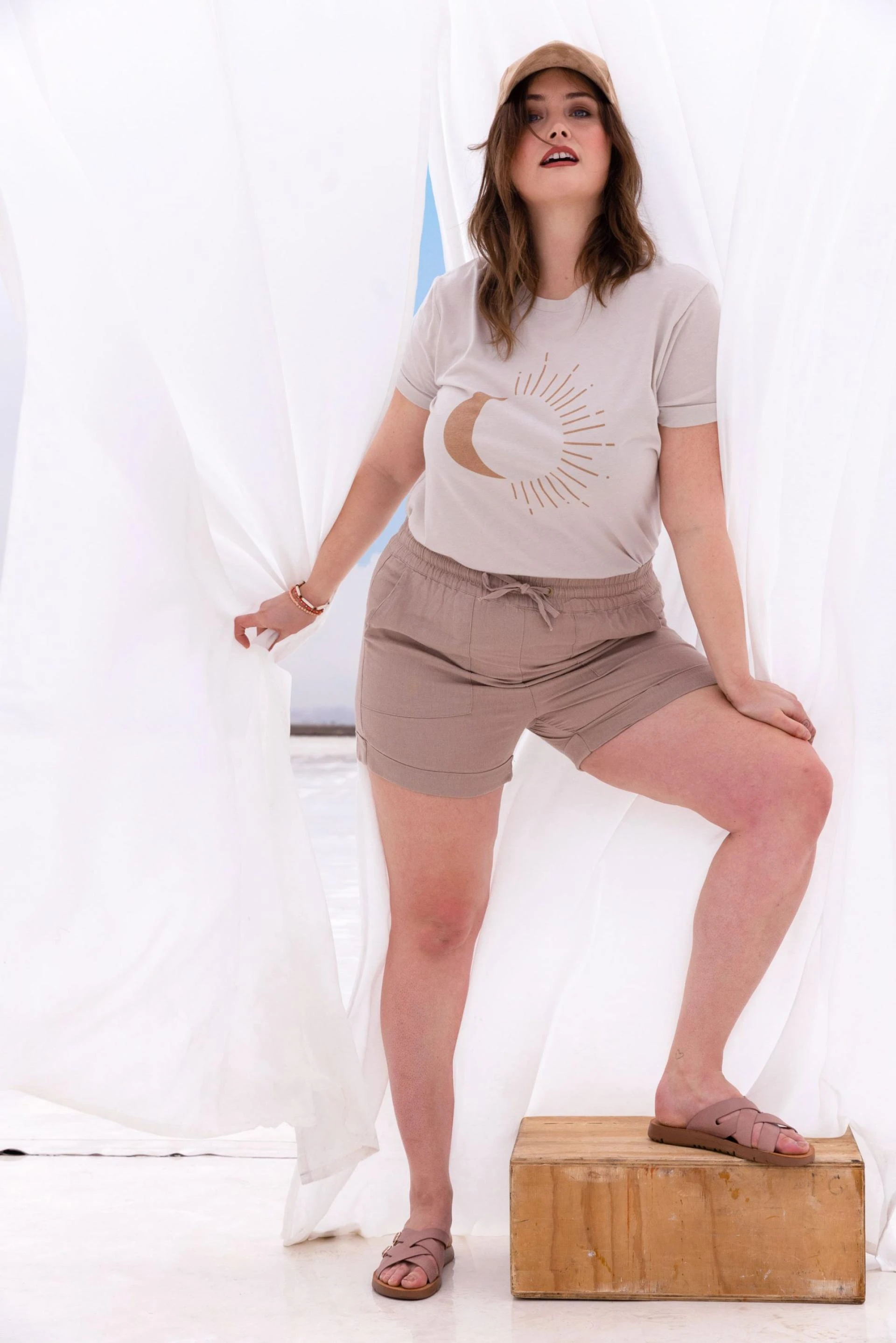 5 Reasons to Love Graphic Tees