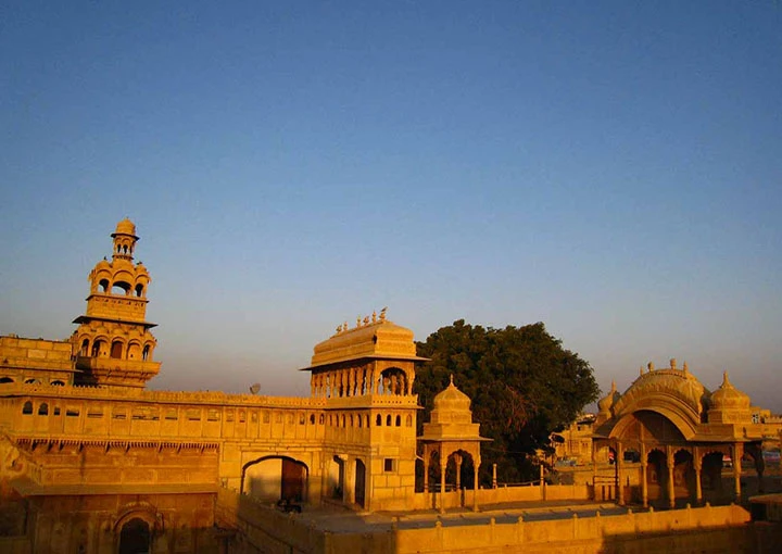 Best Tourist Places to Explore After Moving to Rajasthan