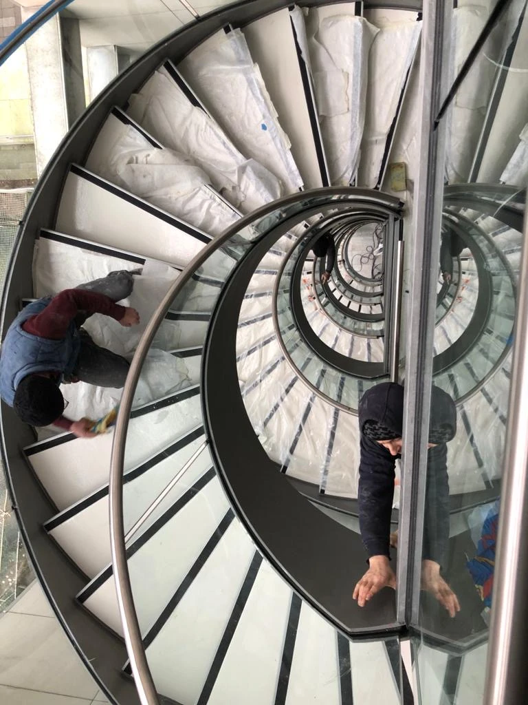 Prix du sol en verre praticable tout ce que vous devez savoir