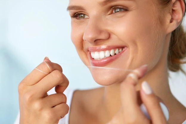 Dental Bridges or Dental Teeth Implants – Which one is the Best Alternative?
