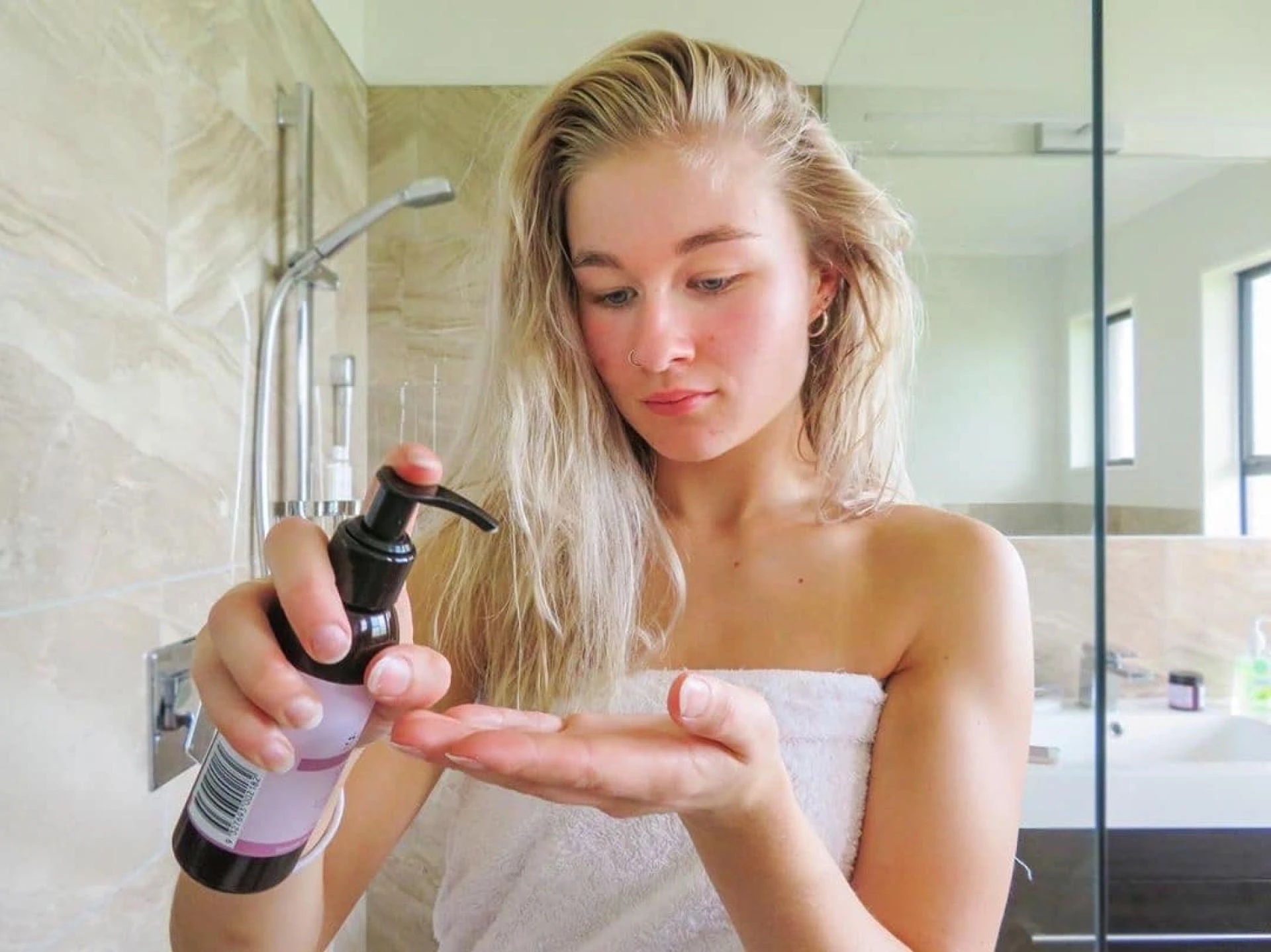 How To Best Care for Your Sensitive Skin This Winter