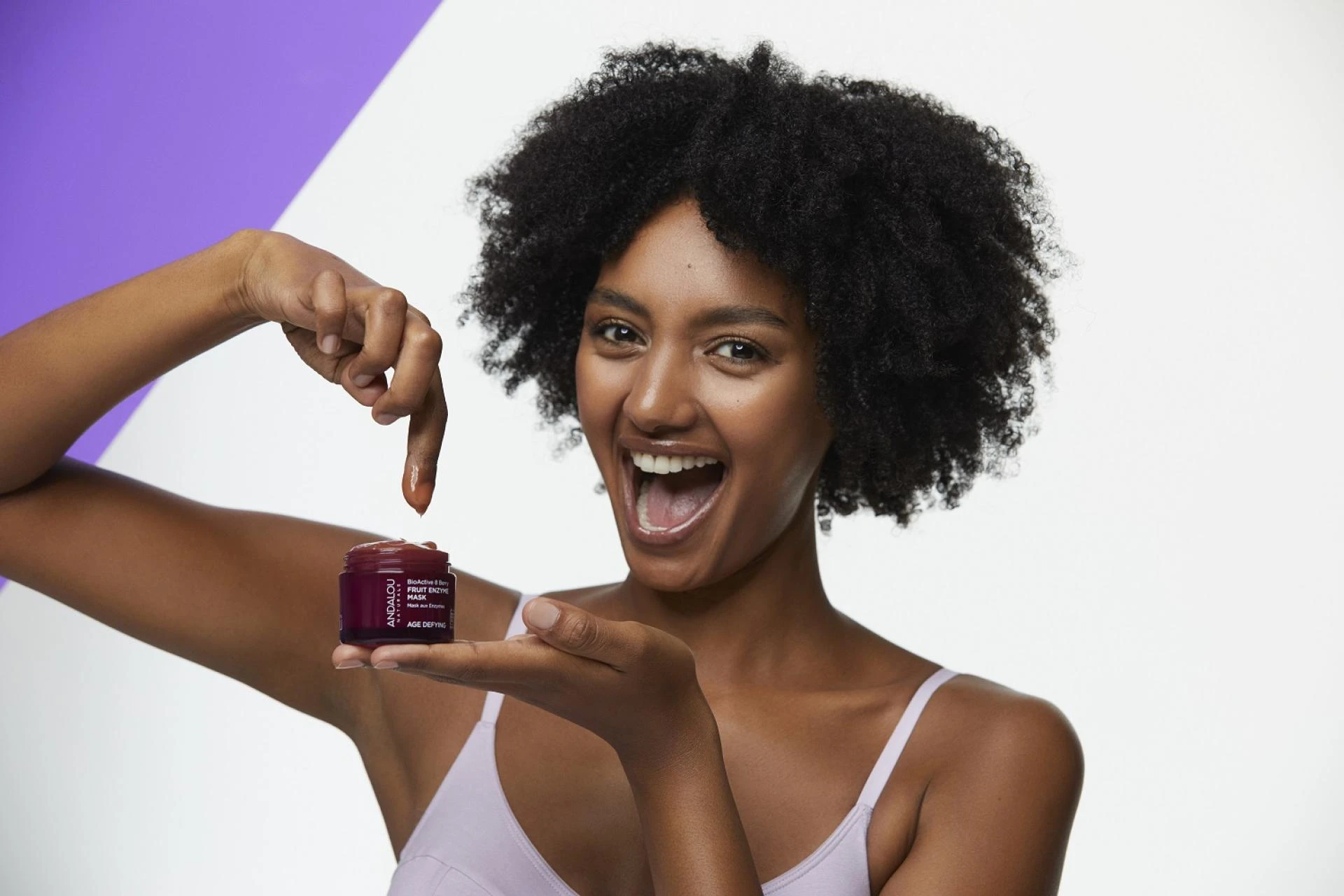 Give Your Skin a Boost This Holiday Season with a Facial Mask