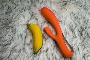 From gender to social standards: Understanding the roots of sexual stress