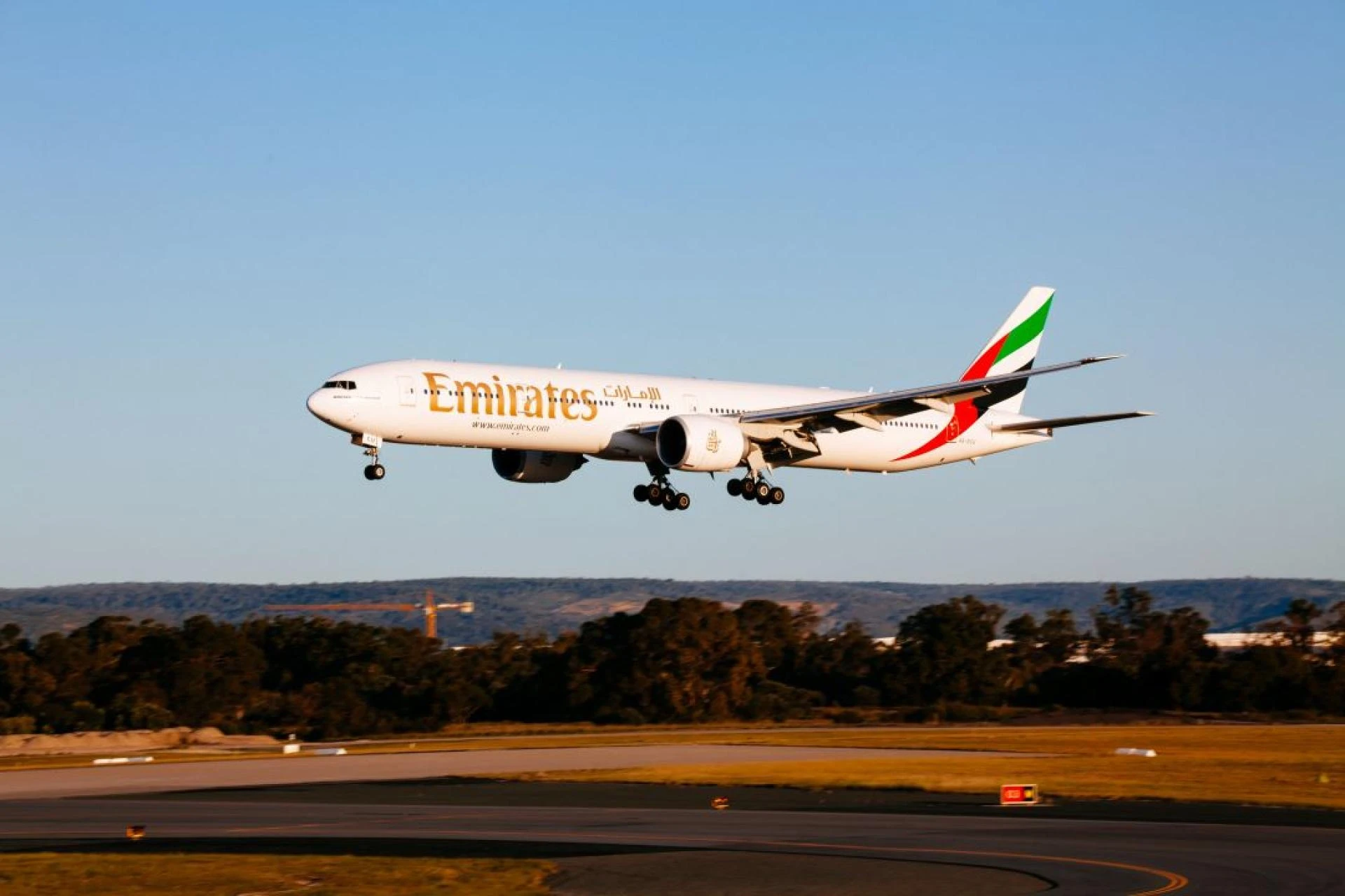 How to Change Date on Emirates Airline?