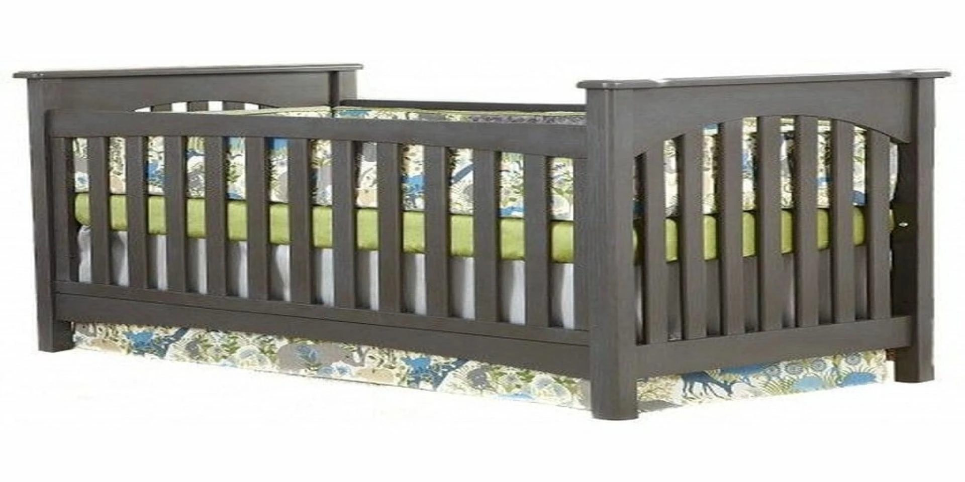 Things To Keep In Mind When Looking For a Crib in a Baby Crib Store