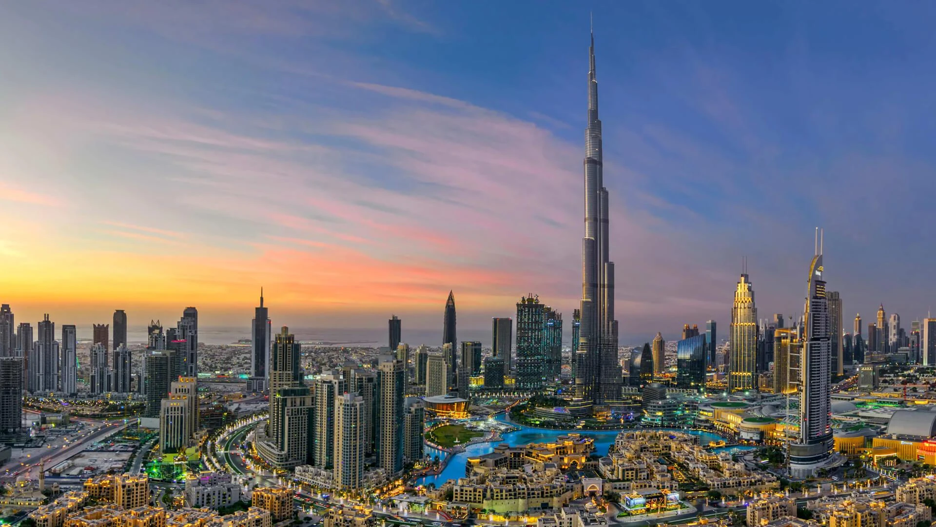 Dubai Tour Family and Honeymoon Packages from Pakistan