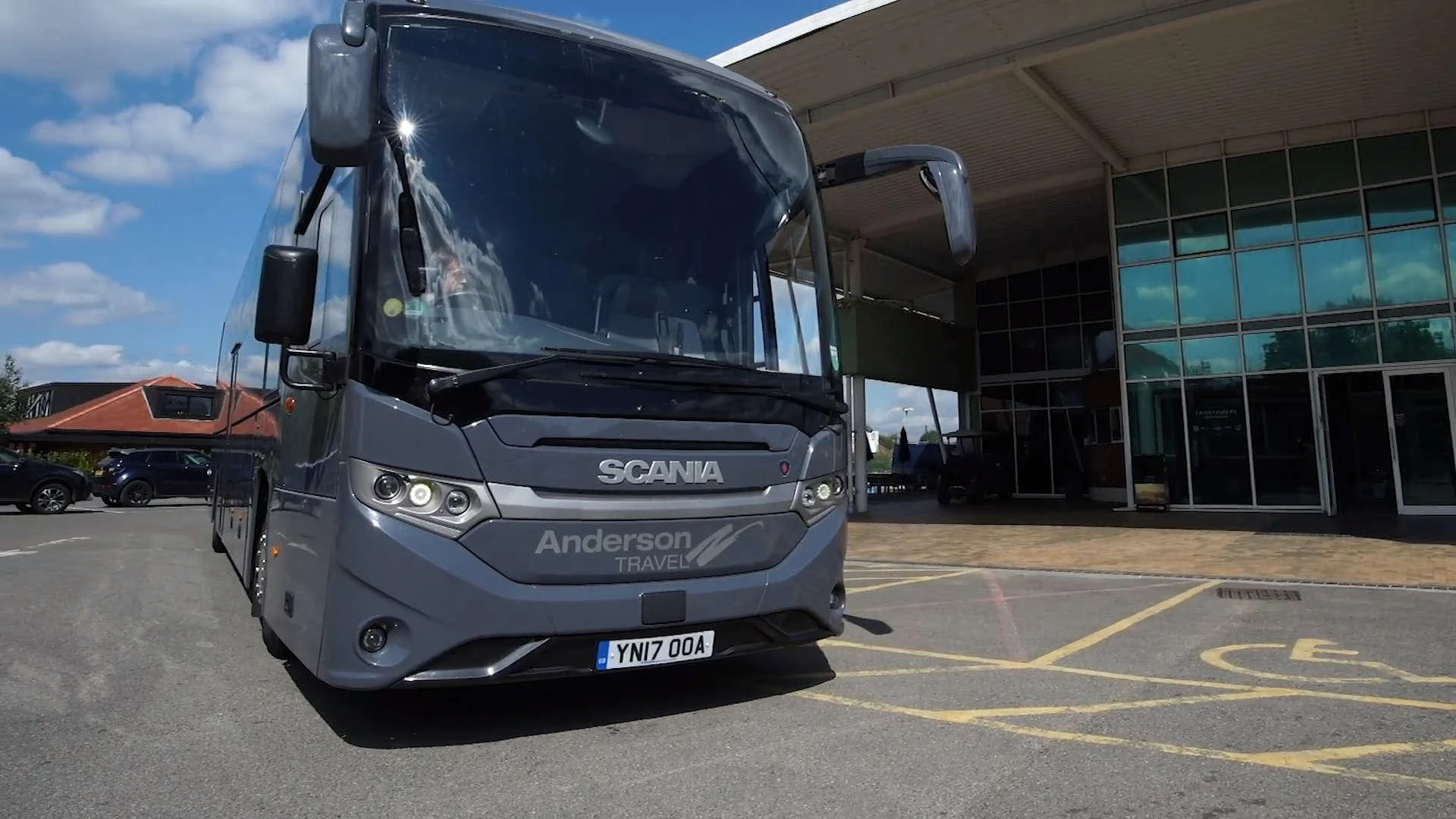 Coach Hire Oxford: Safe and Reliable Transportation
