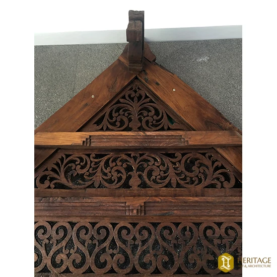 Exploring the Essence of Timber: 9 Types of Wood Used to Craft Furniture in India