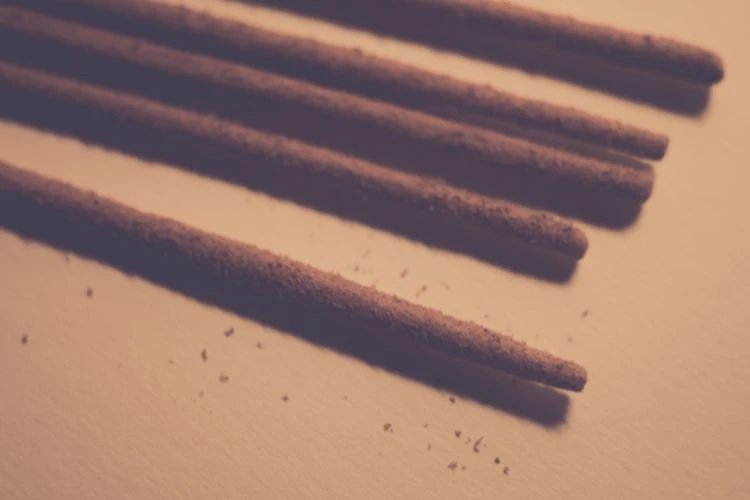 Benefits of using Sandalwood incense sticks