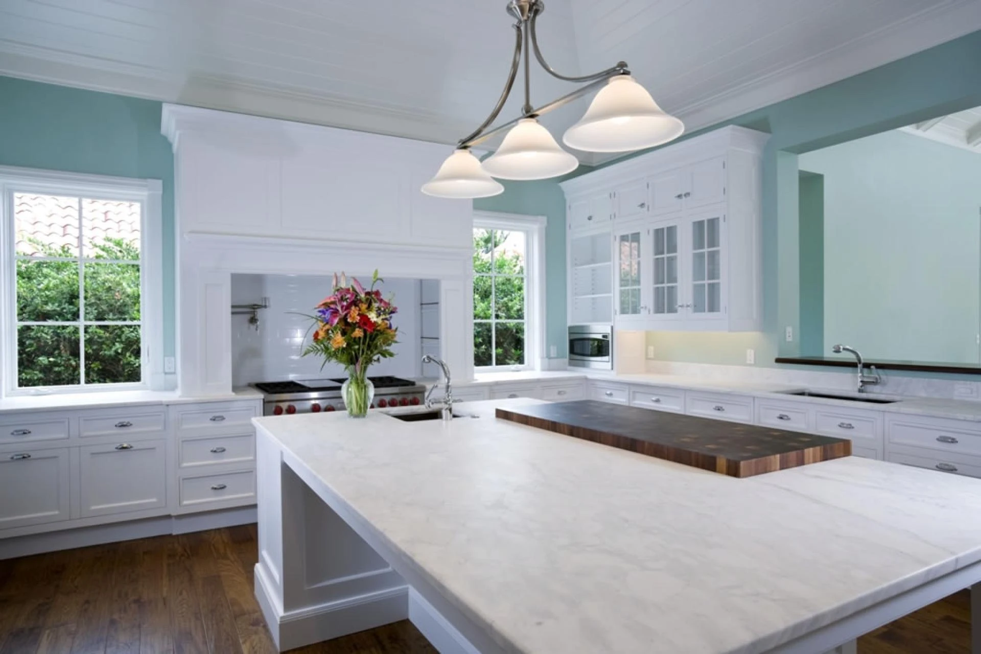 10 Quartz Countertops Ideas to Inspire Your Home Design