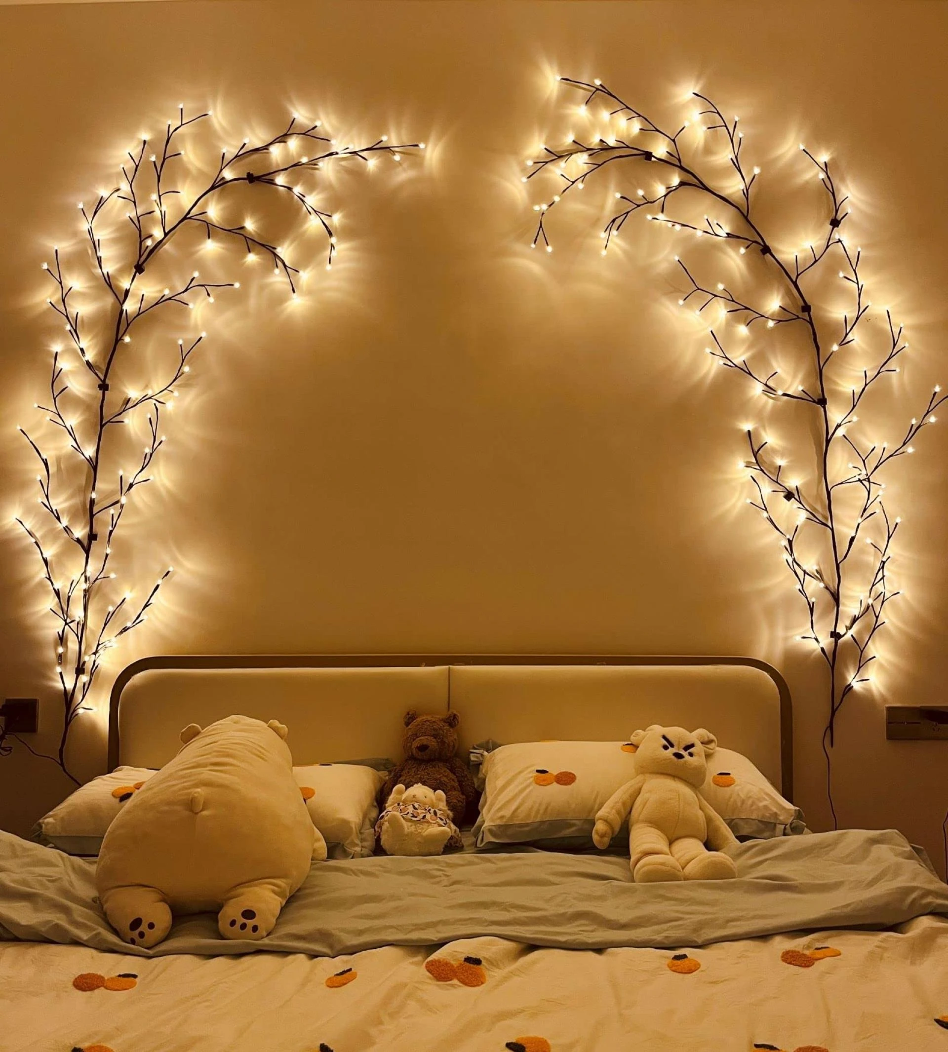 Radiant Reverie: Illuminating Spaces with Fairy Light Spirit Trees