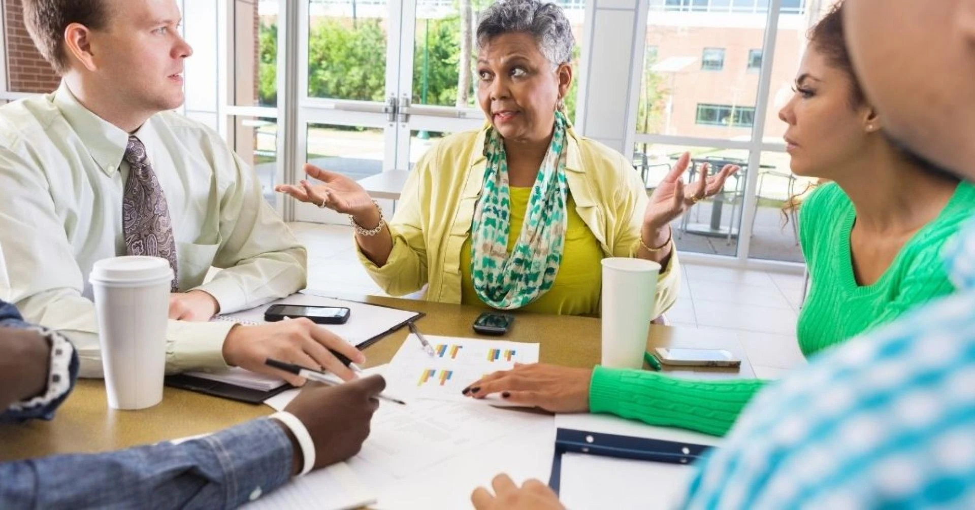9 Tips for Managers to Lead a Dysfunctional Team