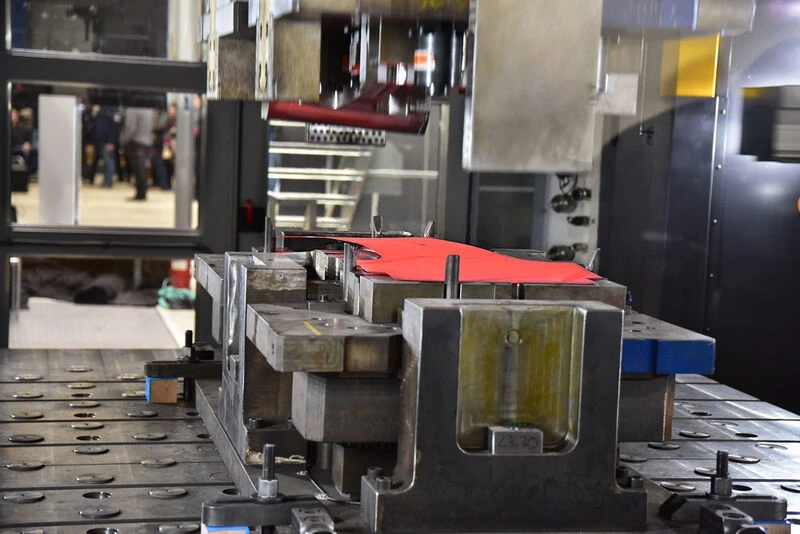 Which Tips to Choose For Stamping Tool and Die Company?