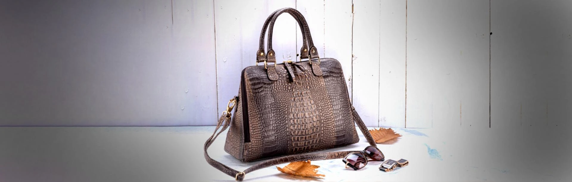 Luxury Bag Manufacturers: Setting Trends in Fashion