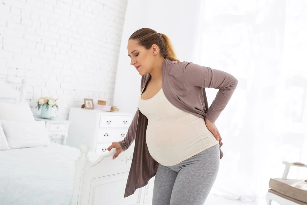 15 Effective Ways To Prevent Backache During Pregnancy