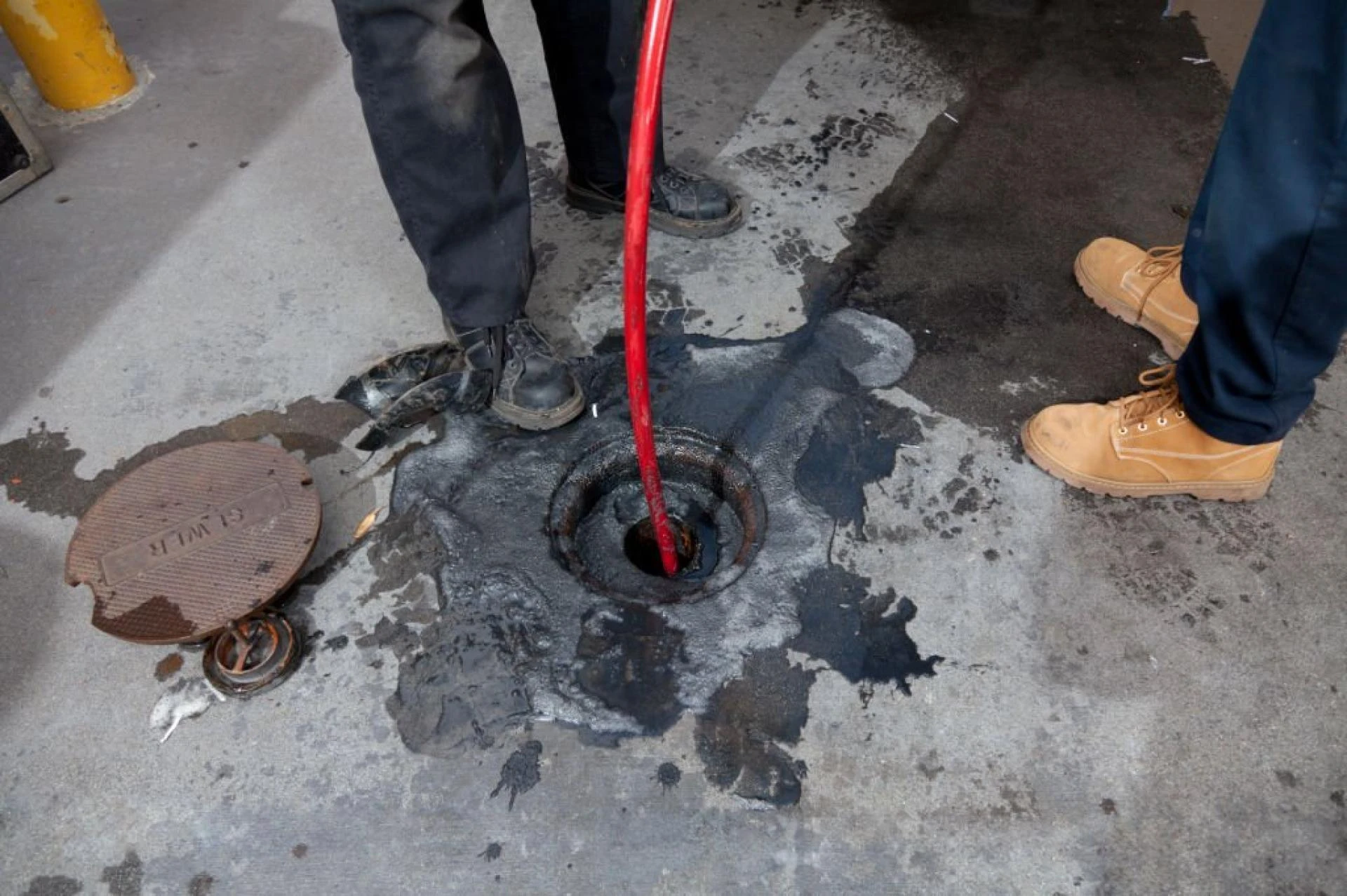 Say Goodbye to Drainage Distress: Unblock Your Outside Drain in Brighton!