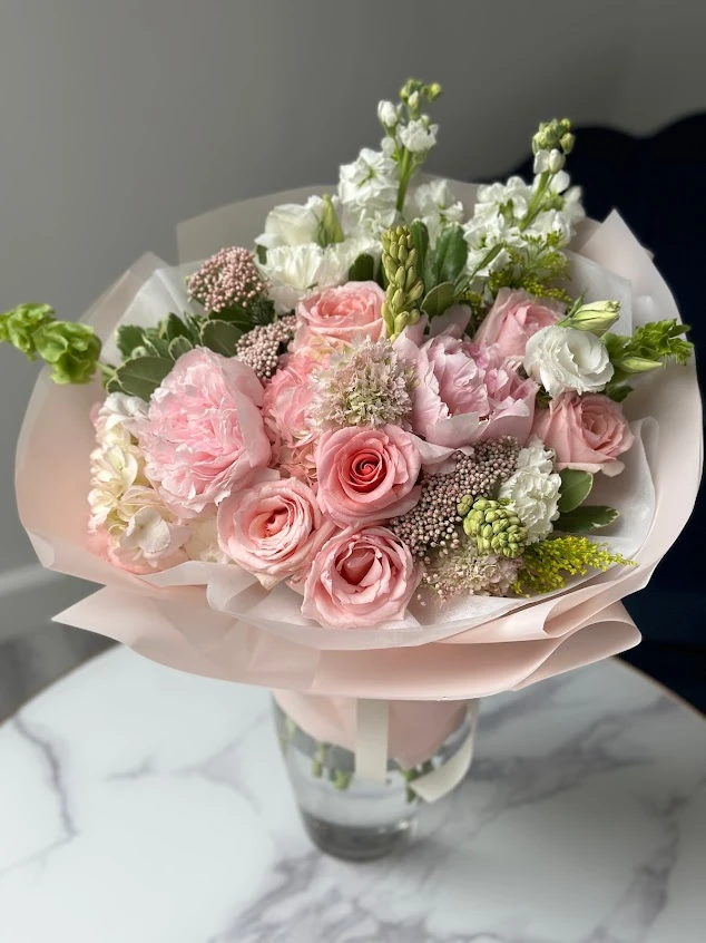 Flourishing Beauty: The Story of Burbank's Premier Florist, Floridens Flowers &amp; Gifts