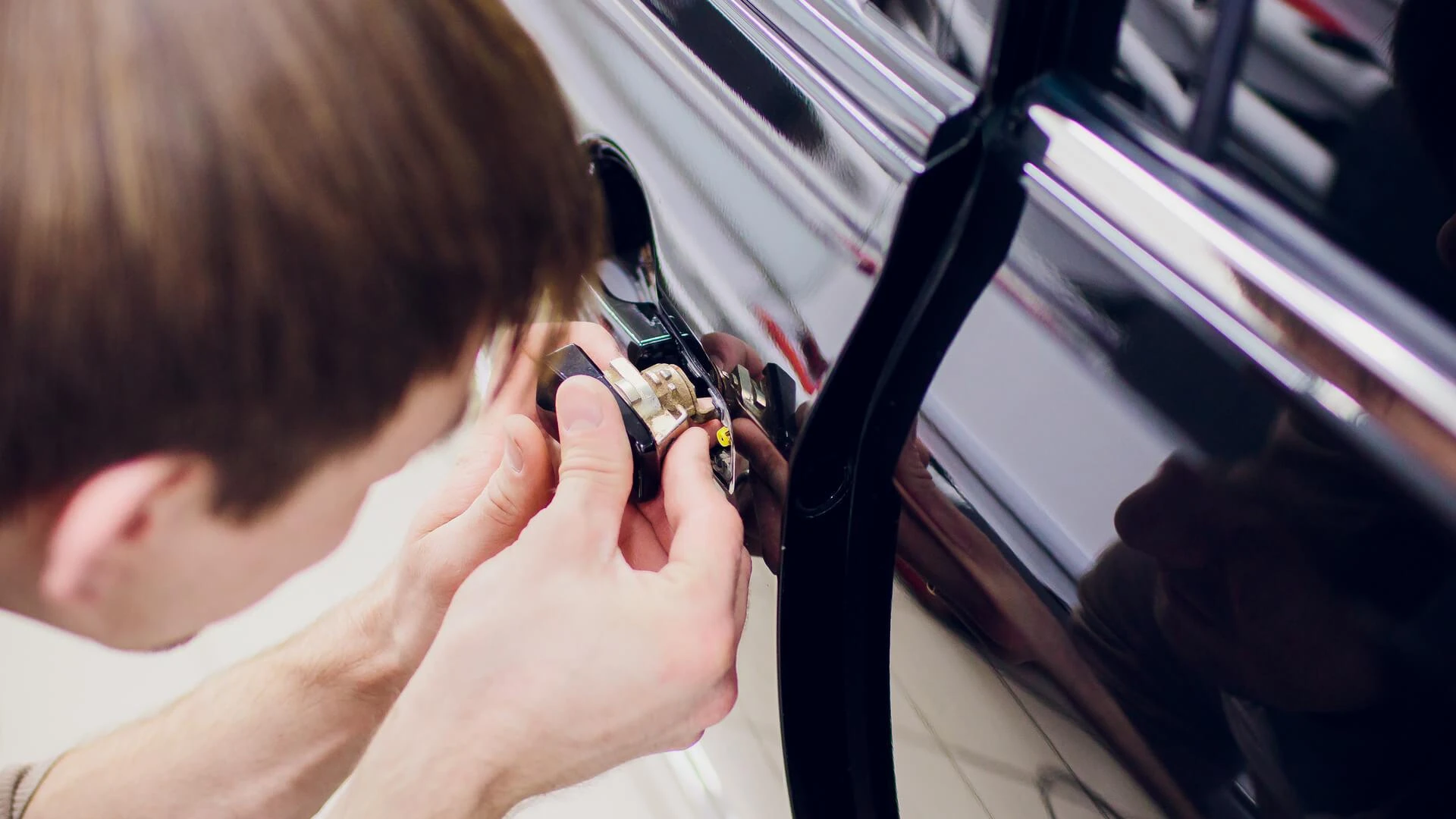 On-the-Go Solutions: Automotive Locksmith Services in Pittsburgh