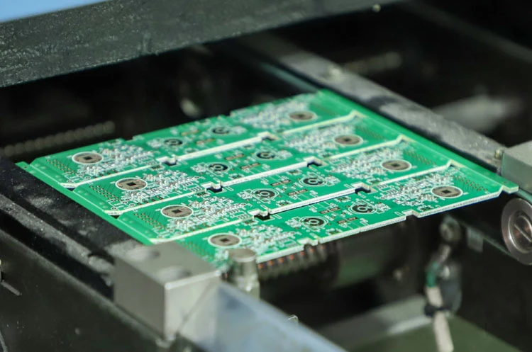 Turnkey Electronics contract manufacturing services, PCB assembly Services - Topscom