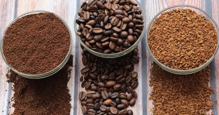 Does Buying Ground Coffee Affect Freshness?