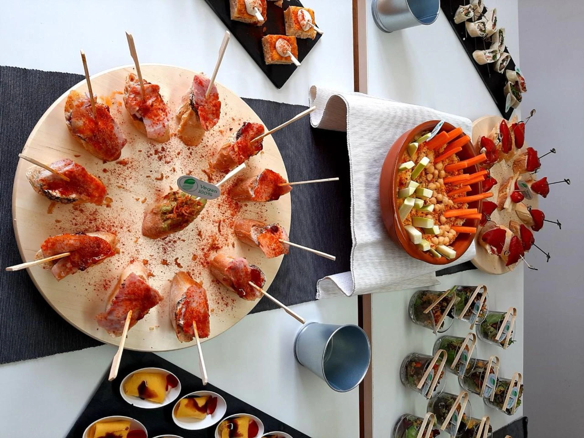 Delightful Delicacies: Experience Unforgettable Office Lunch Catering in Barcelona!