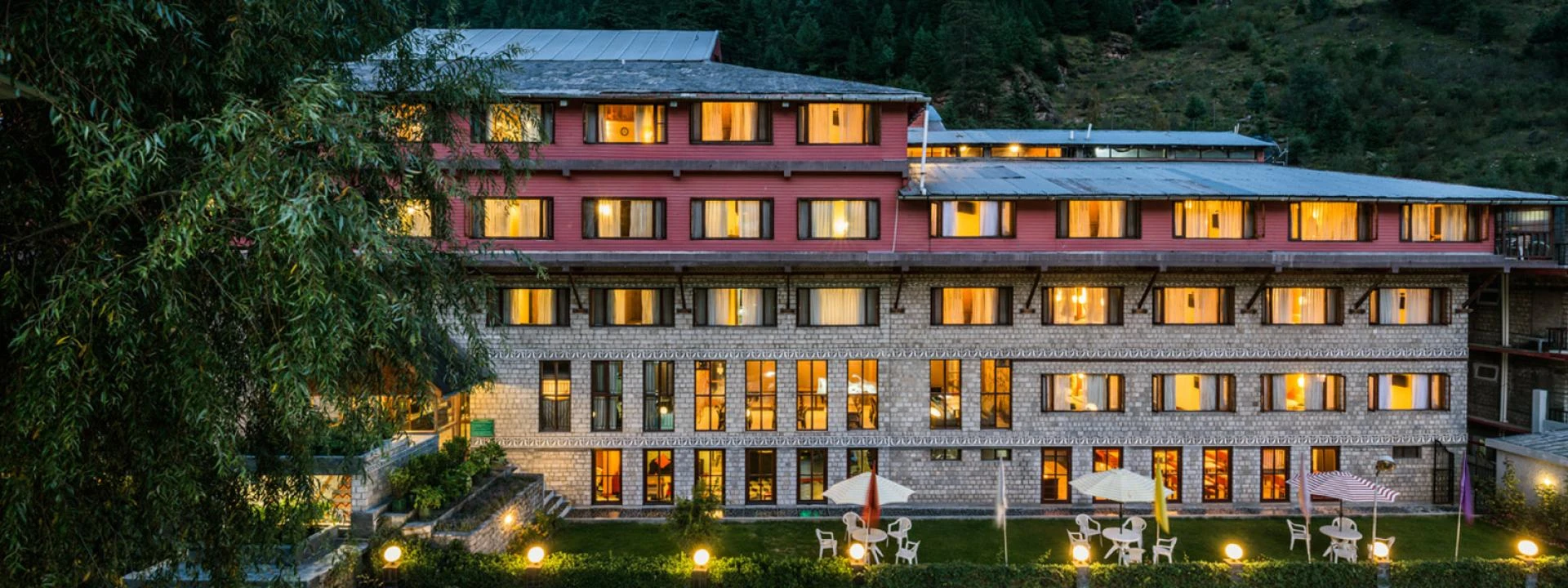Explore The Beauty Of Mountains With Our Manali Holiday Tour Package