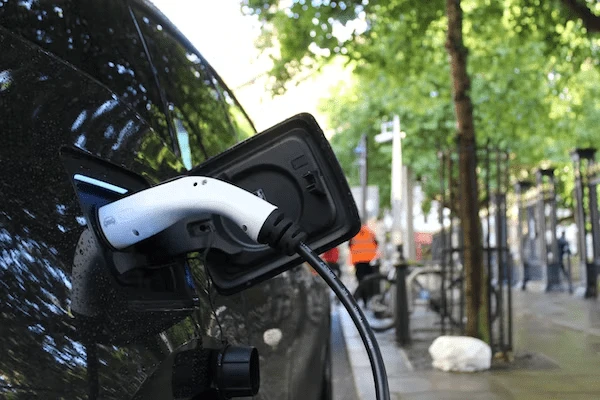 4 Things to Know When Charging Your EV PCO Car