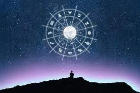 Get wealthy with consulting a best astrologer