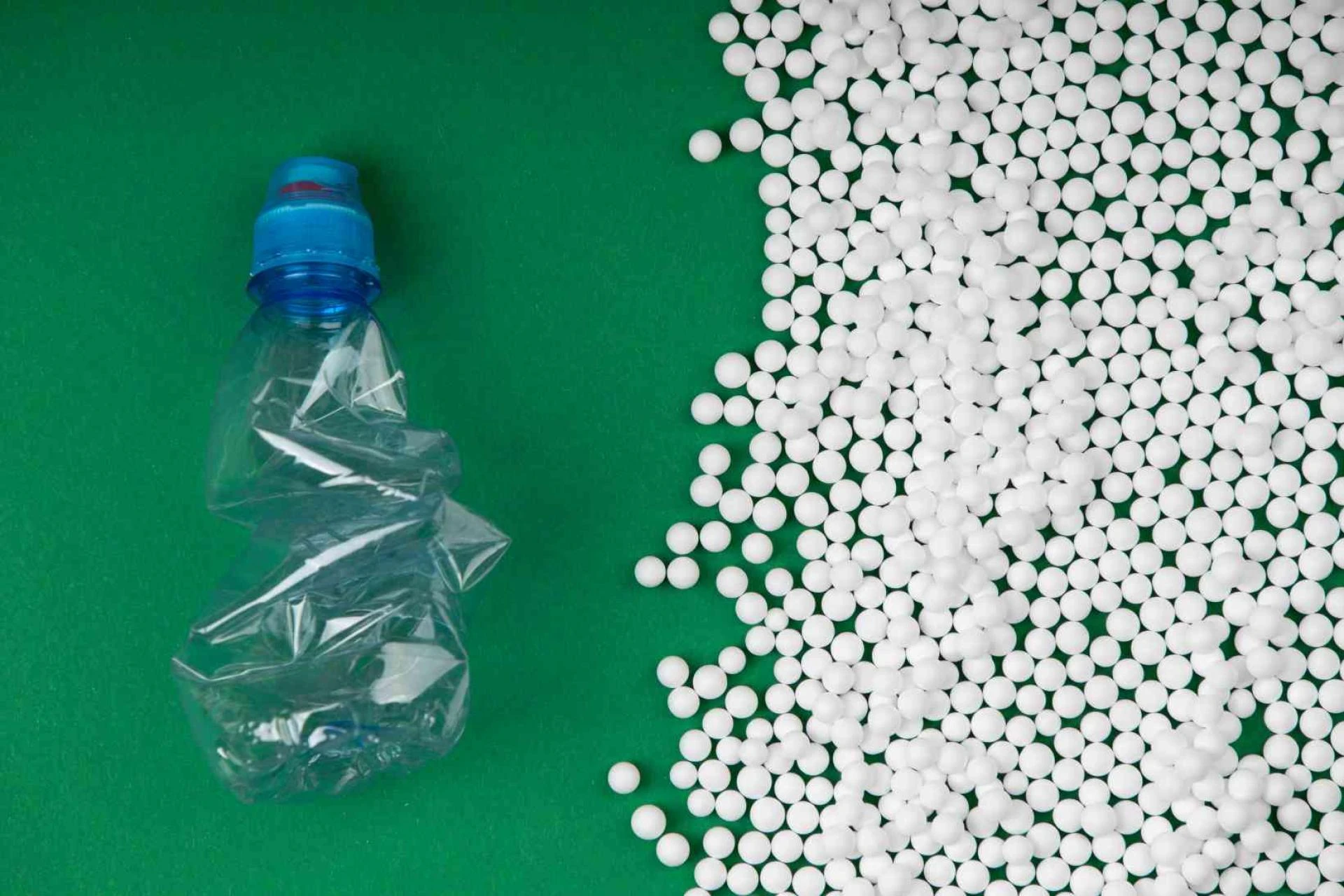 Importance of Choosing the Right Additive Masterbatch for Your Plastics Products