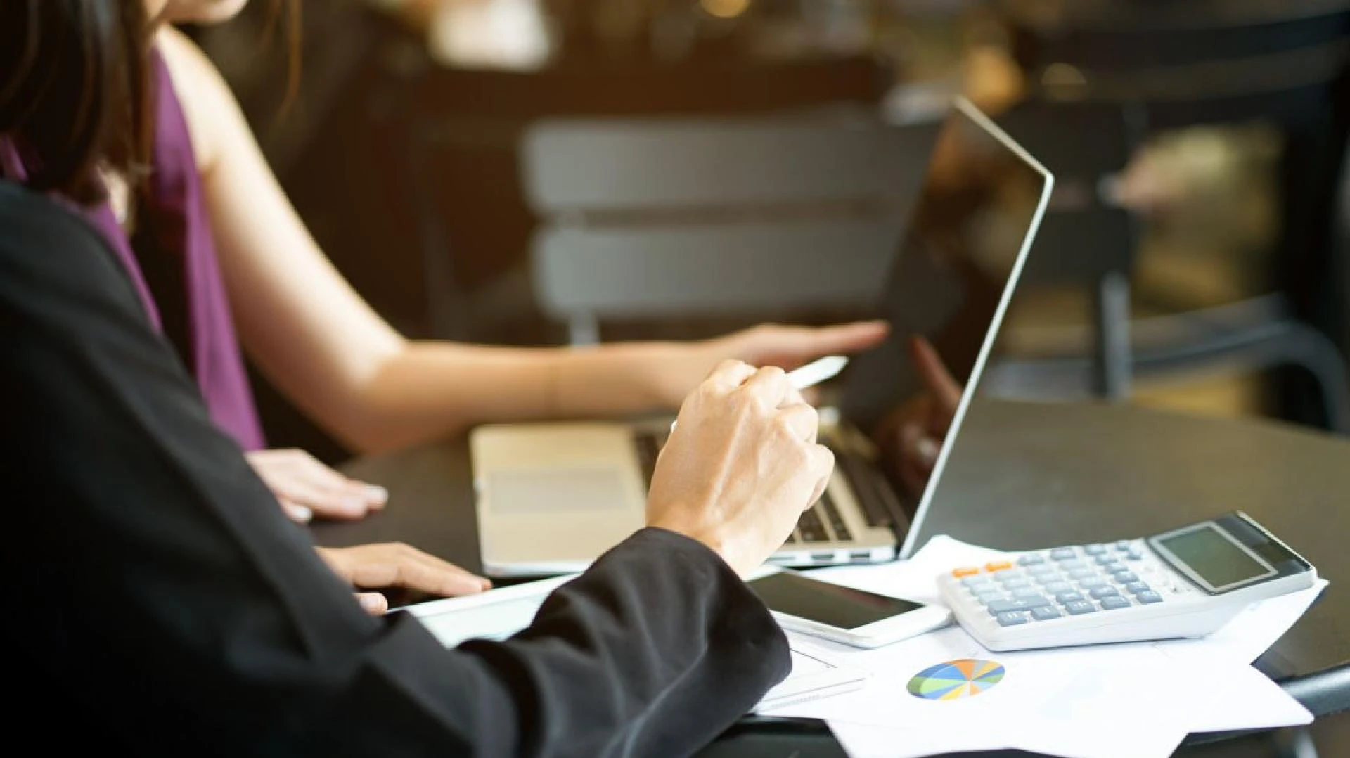 What Makes Sales Training for Professional Services More Effective?