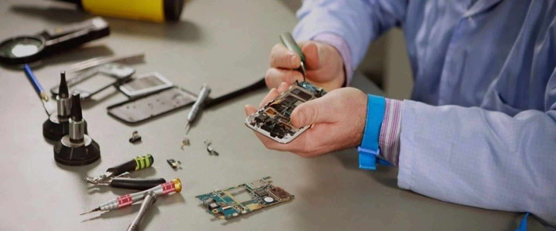 Reviving Your Tech Lifeline Mobile Phone Repair in Newcastle Unveiled