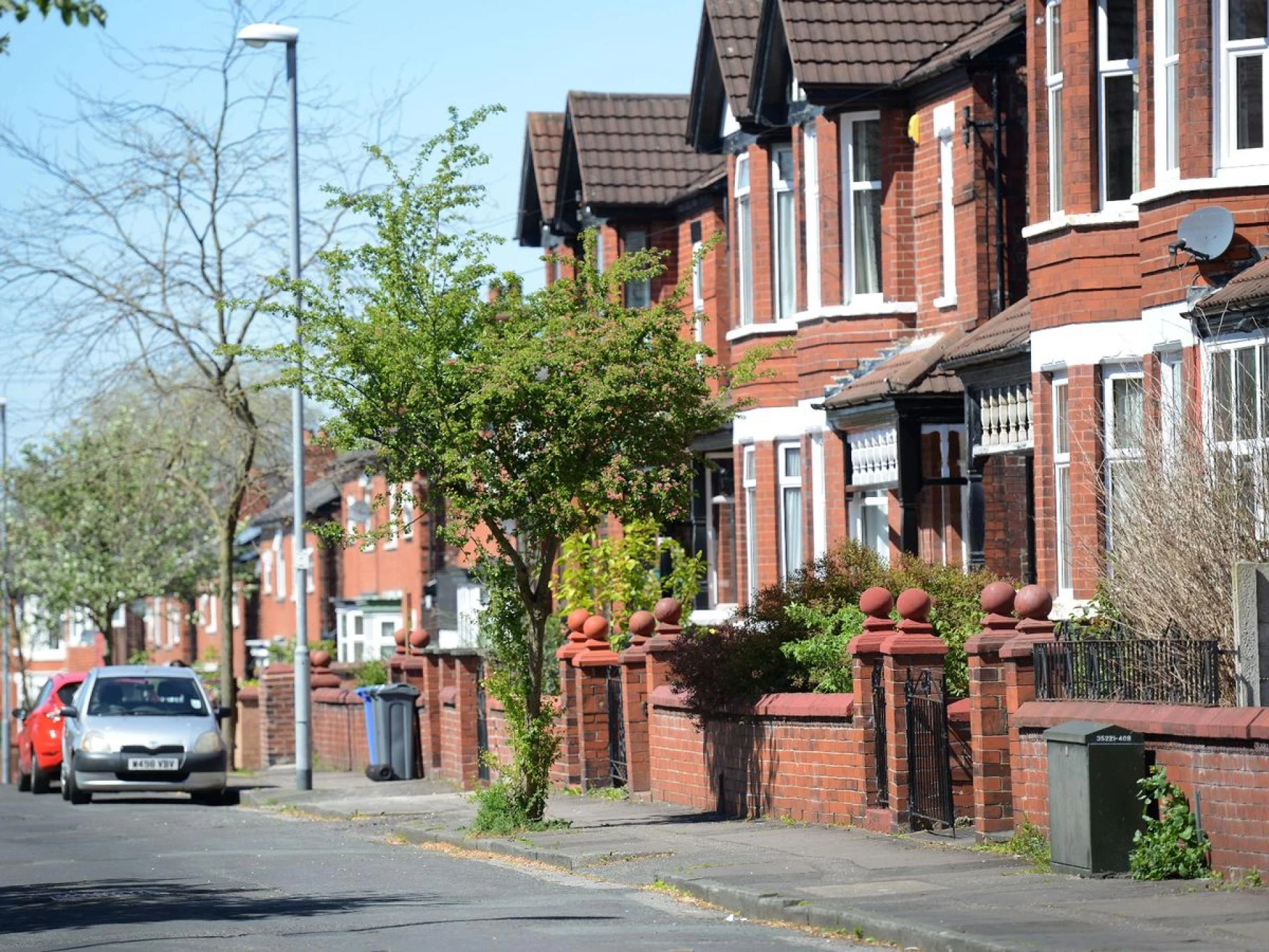 Is It Useful to Buy Property in Manchester?