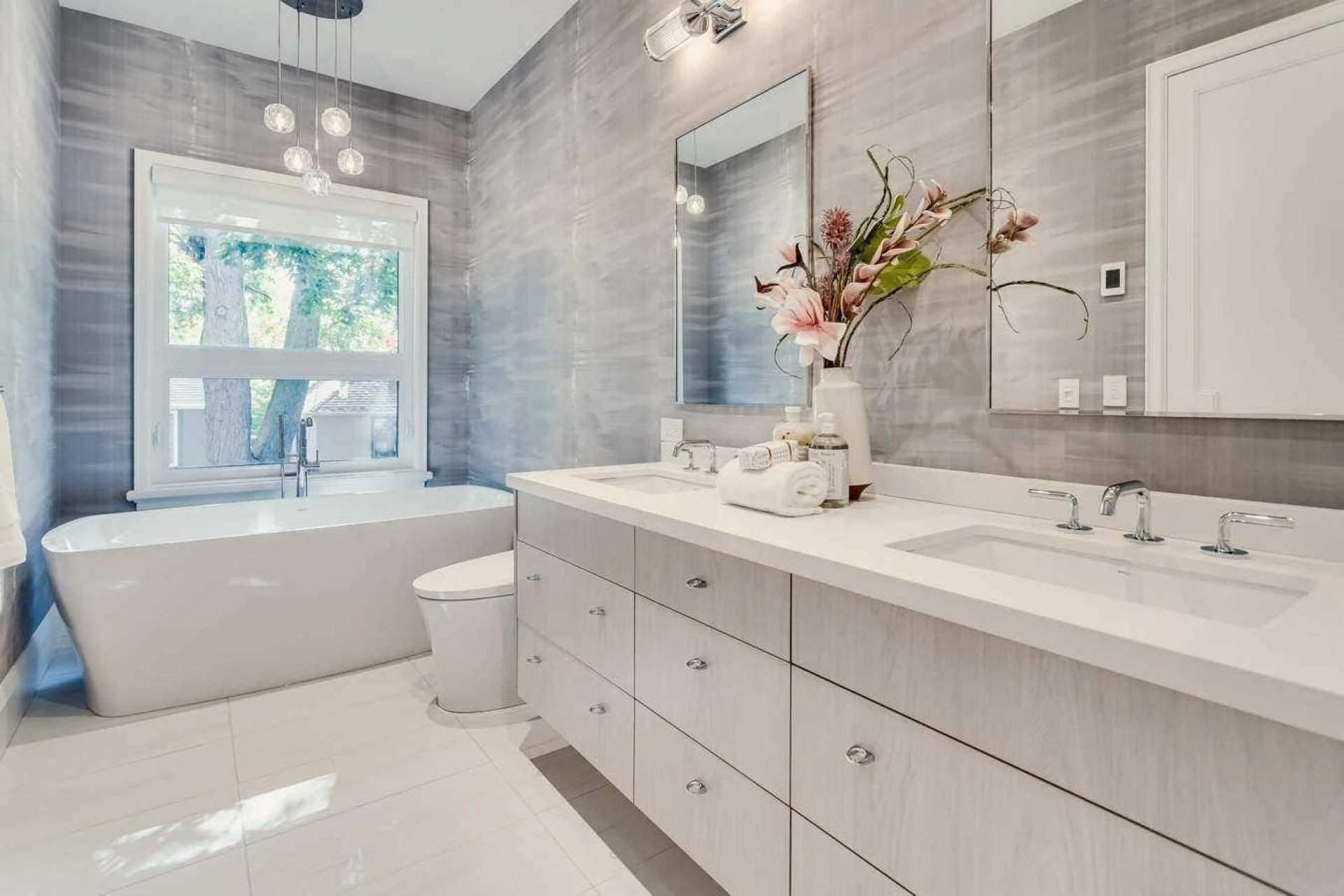 Transform Your Space with Expert Bathroom Renovations in Langley by Dawn Construction