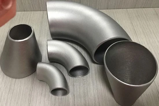 Top 3 Types of SS Pipe Fittings and their Uses